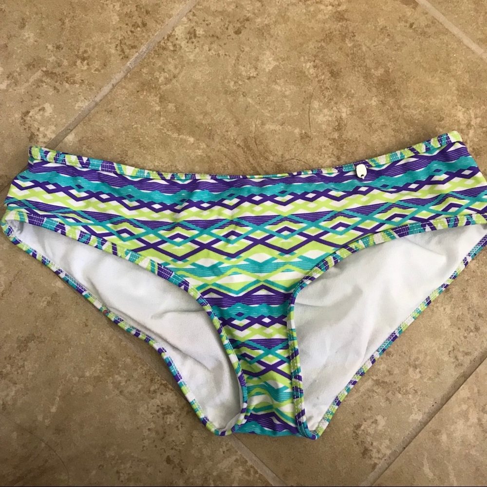 PacSun patterned bikini - Picture 3 of 5